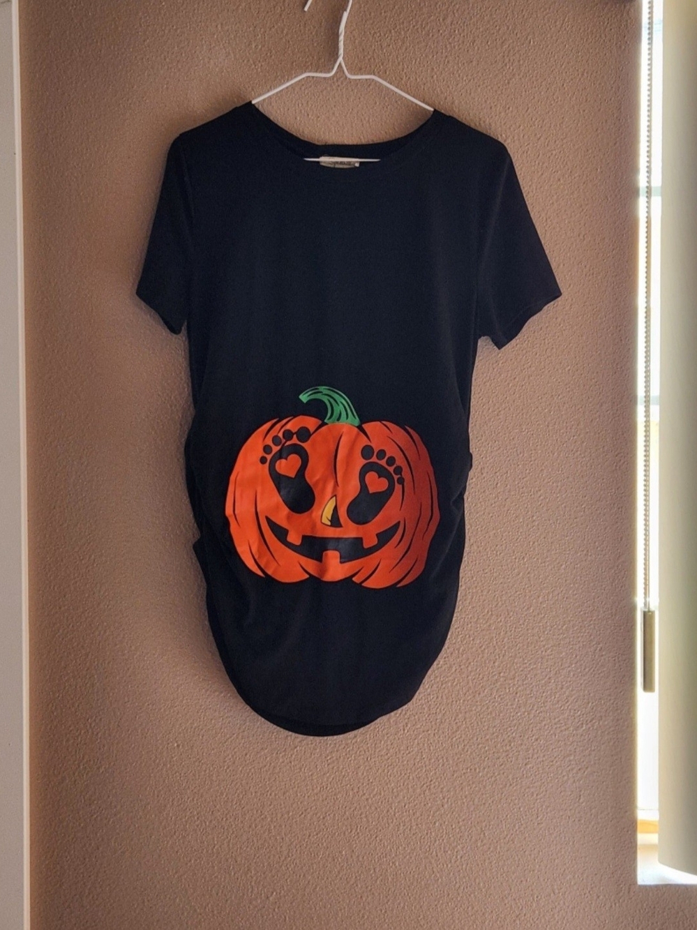 Maternity Shirt Size M